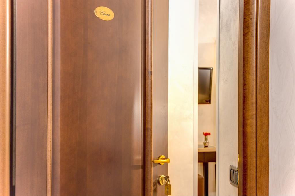 רומא Leonetto Inn מראה חיצוני תמונה
